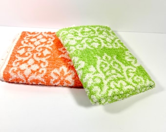 Vintage Kitchen Towels - Pair of St Mary's Cotton Kitchen Towels Reversible Towels Vintage Towels Retro Kitchen Retro Towels