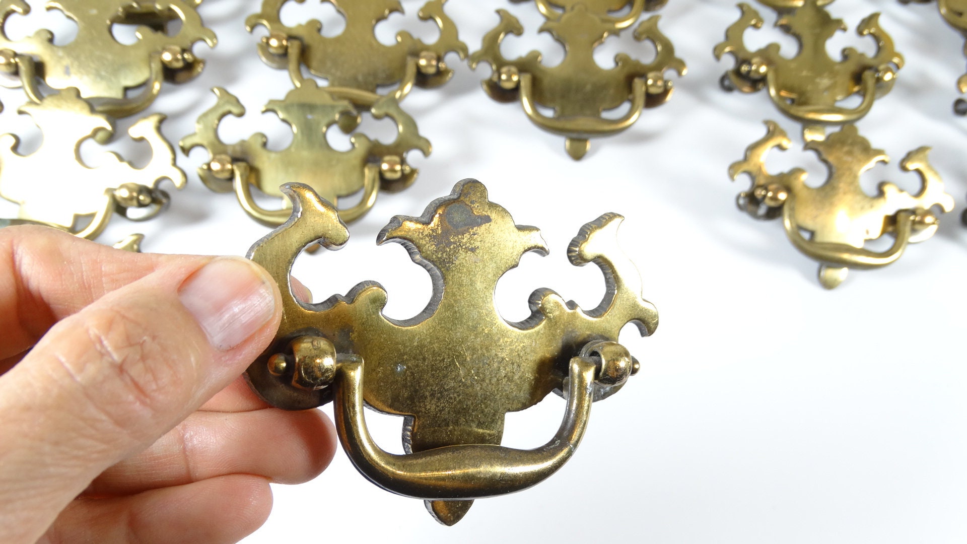 レビューの多い高評価商品特集！ Vintage Solid Brass Drawer Pulls - Chippendale Style Brass アクセサリー