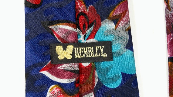 70s Vintage Wembley Tie - Wide Floral Tie, Navy, … - image 4