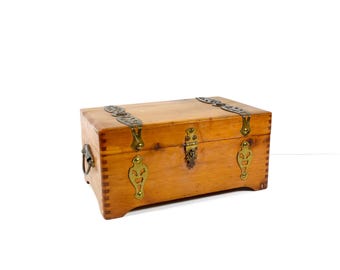Vintage Small Cedar Chest Vintage Cedar Jewelry Box Vintage Cedar Keepsake Box Small Captains Chest
