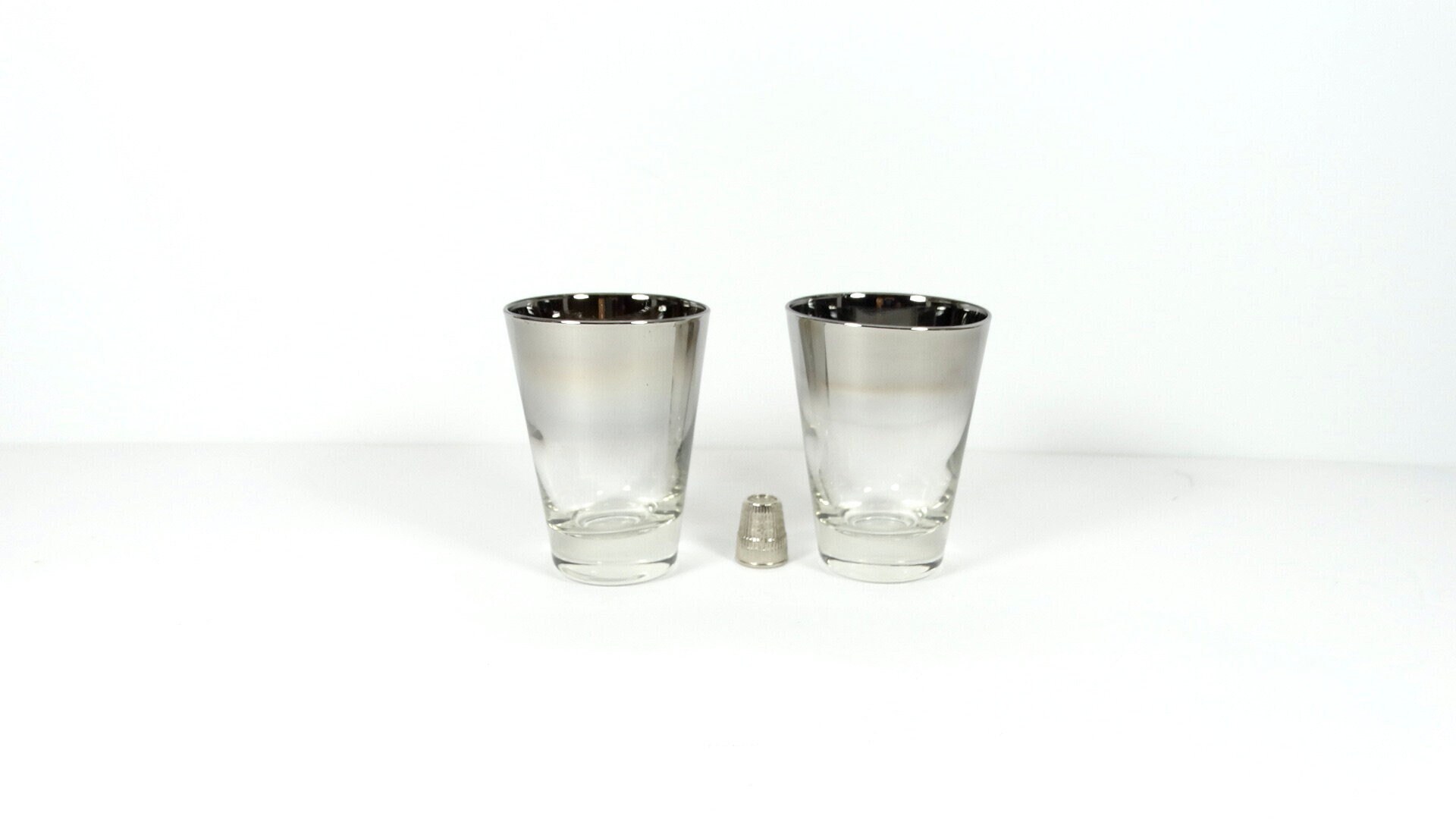 silver fade Glass 8 Viteron Queen's Luster Glassware – The Snob Shop
