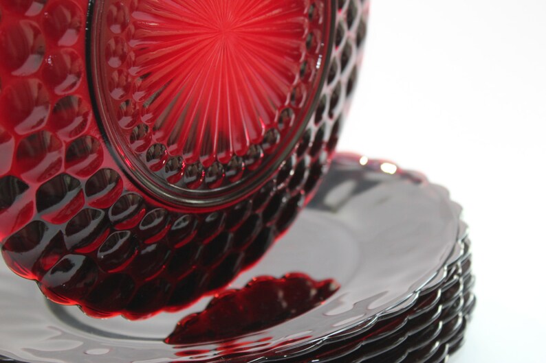 Royal Ruby Red Bubble Glass Plates Set of 8 Anchor Hocking | Etsy