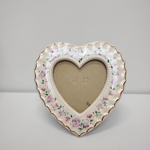 Vintage Ceramic Heart Frame - Etsy