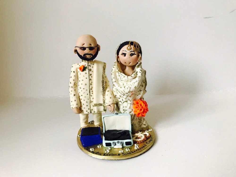 Personalised Asian Indian Sikh punjabi music and dance themed Hindu Pakistani Muslim Bride & Groom traditional wedding cake topper