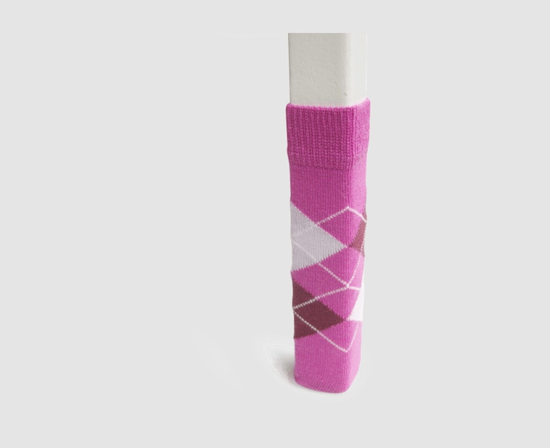 Stuhlsocken PERSONALITY SOCKS Parkettschoner im klassischen Stocken-Style argyle -pink