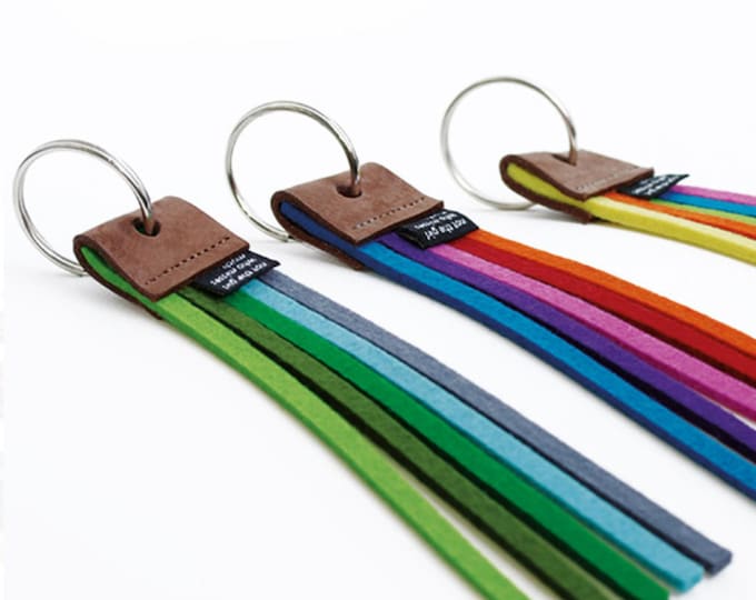 True Colour KEYCHAIN