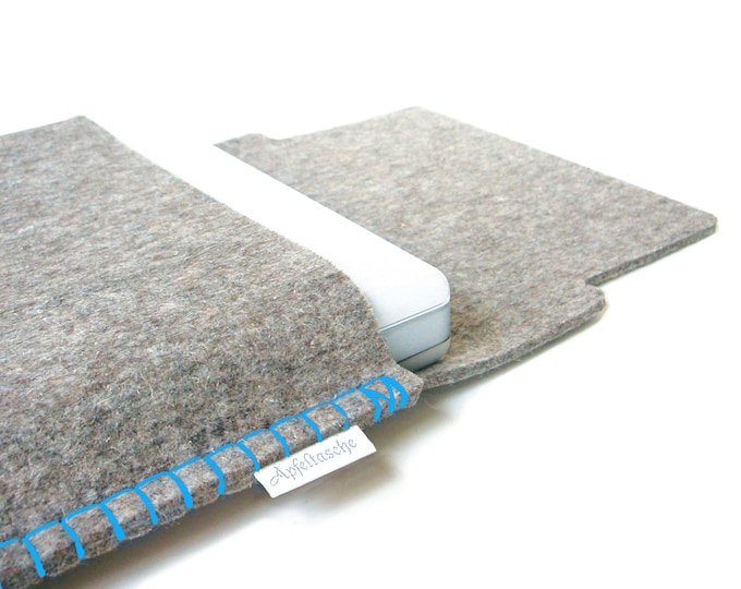 Apple-style laptop bag for MacBook / 16 inch / 100% wool felt, grey, seam: cyan