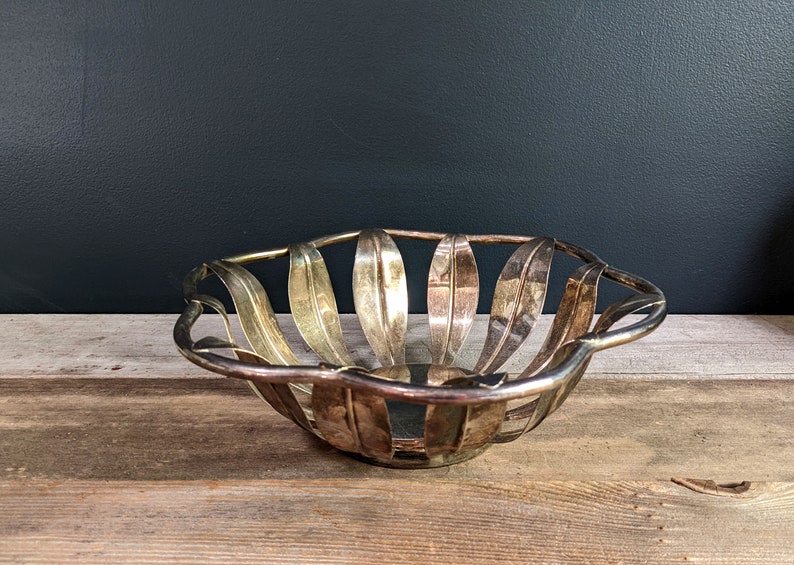 Vintage Silver Plated Flower Bowl Silver Patina Paul Revere Bowls for Display Wedding Silver Bread Baskets for Table Top Decor image 4