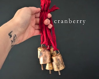 Gold Rustic Bell Set Holiday Decor Bells for Crafting Christmas Tree Ornaments for Gift Toppers Old World Style Bells Winter Gifts for Host