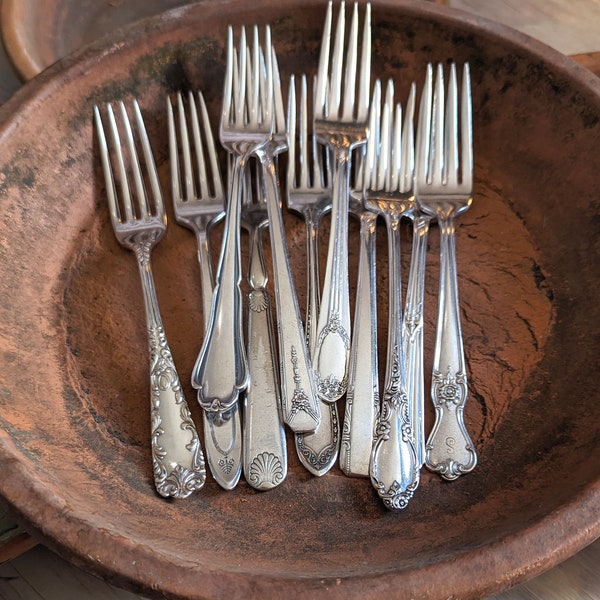 Dinner Forks Mismatched Set Antique Silver Plate Vintage Flatware Mix and Match Silverplate Forks Silverware Sets for Large Events Table Top