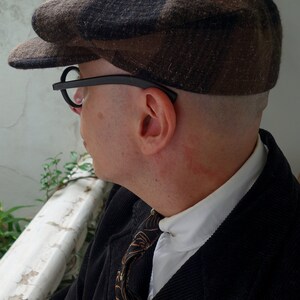 The FIVE POINTS 1910s-Pattern Flat Cap in Vintage Chocolate Plaid Tweed and Vintage French Workwear Cotton Liner Made to Order image 10