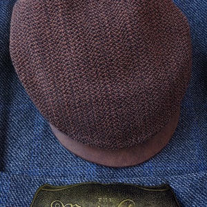 The MOTO-CAP 1920s-Pattern Slimline Flat Cap in Vintage Heavyweight Nubbly Wool and Horsehide Visor Made to Order image 2