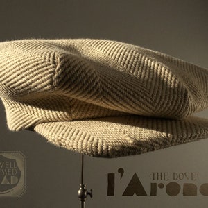 L'ARONDE (The Dove) - 1920s-Pattern French Style Casquette Flat Cap in Cream Wide Herringbone - Made to Order