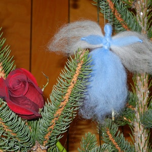 Set of 4 Petite Angel Ornaments - wool - Waldorf style - Custom colors - item 1-5001