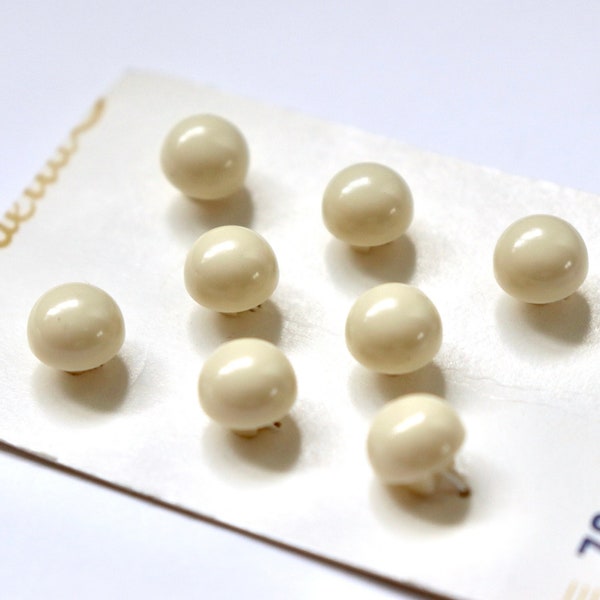 Glossy Off-White Mushroom Shank Buttons - Quality Plastic Set of 8 on Original Card - 8mm