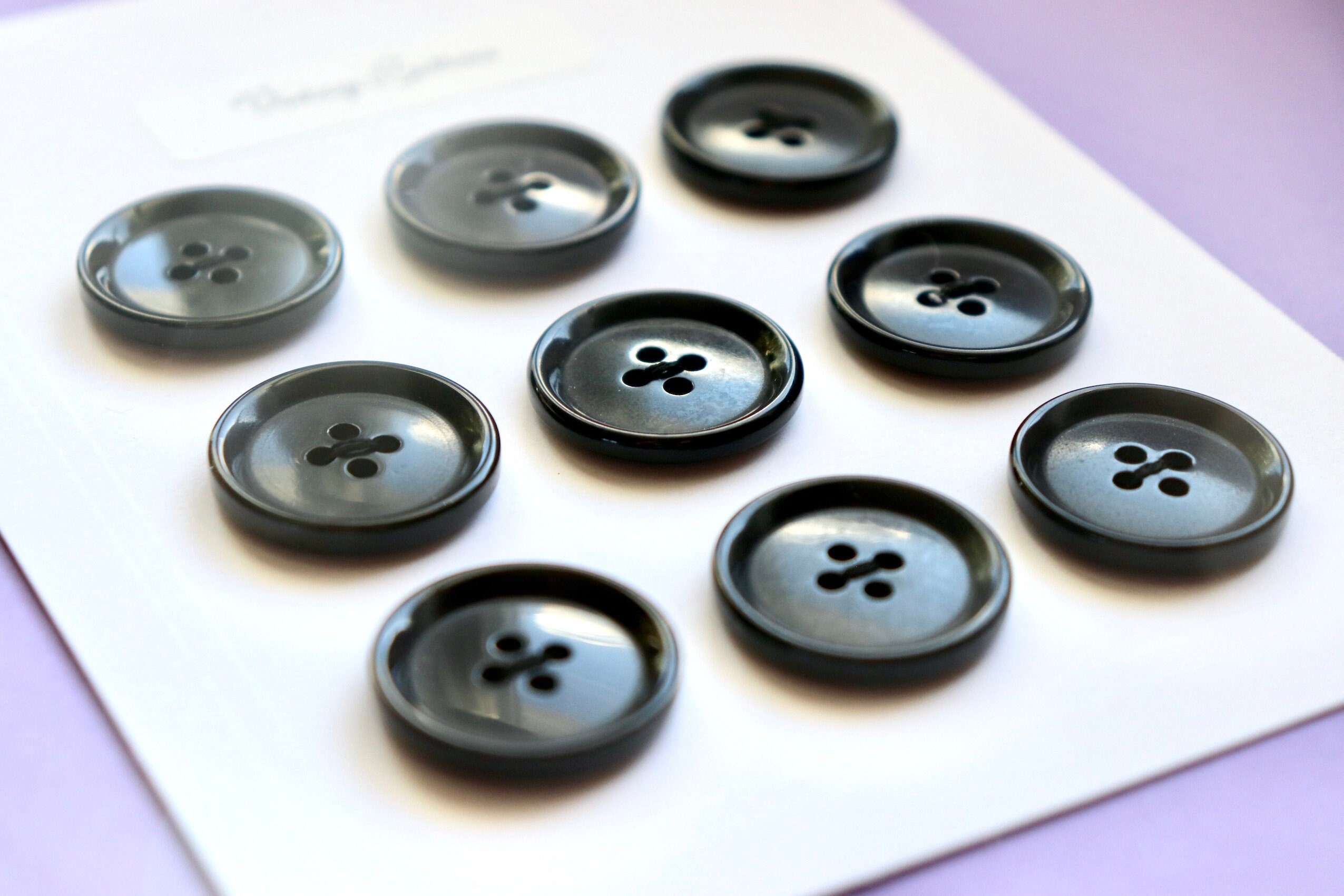 kalender Landskab Bourgogne Hugo Boss Buttons - Etsy