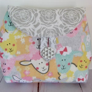 Kleine Schaftasche mit Klappe, kleine Kosmetiktasche, praktisches Taschenset