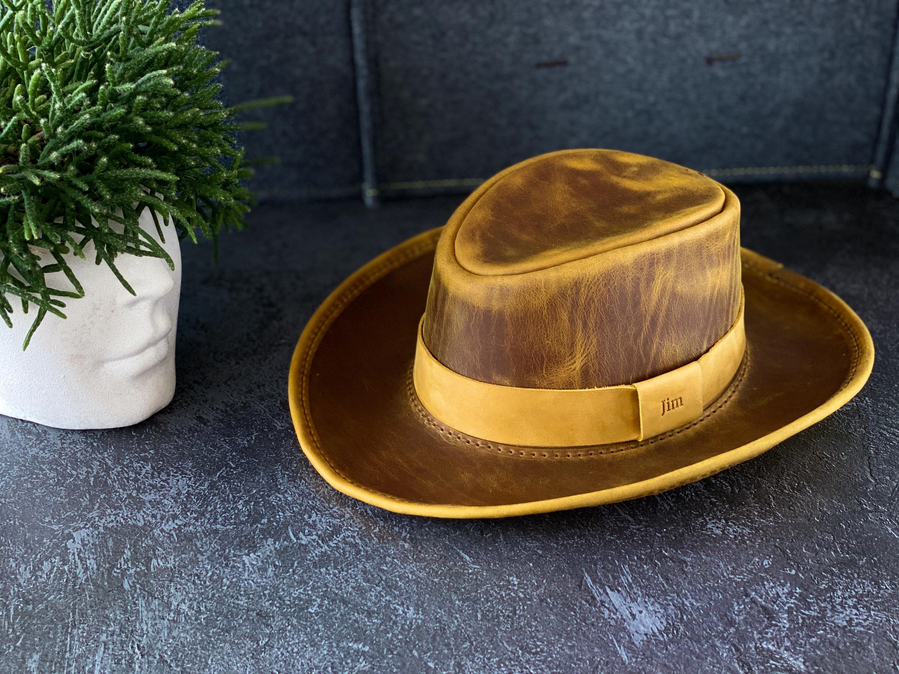 Customizable Vintage Leather Outback Hat – Unisex Western  display picture 2
