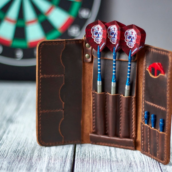 Personalized leather darts case, a gift for the dart player