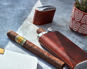 FREE personalized leather flask with tube for 2 cigars, Father's Day Gift, Groomsmen gift