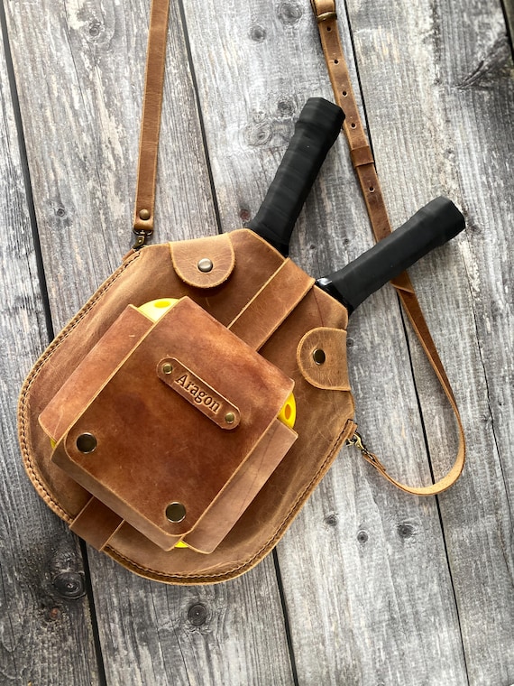 Personalized Leather Pickleball Paddle Case with Ball Holder – Handmade Sports Accessory