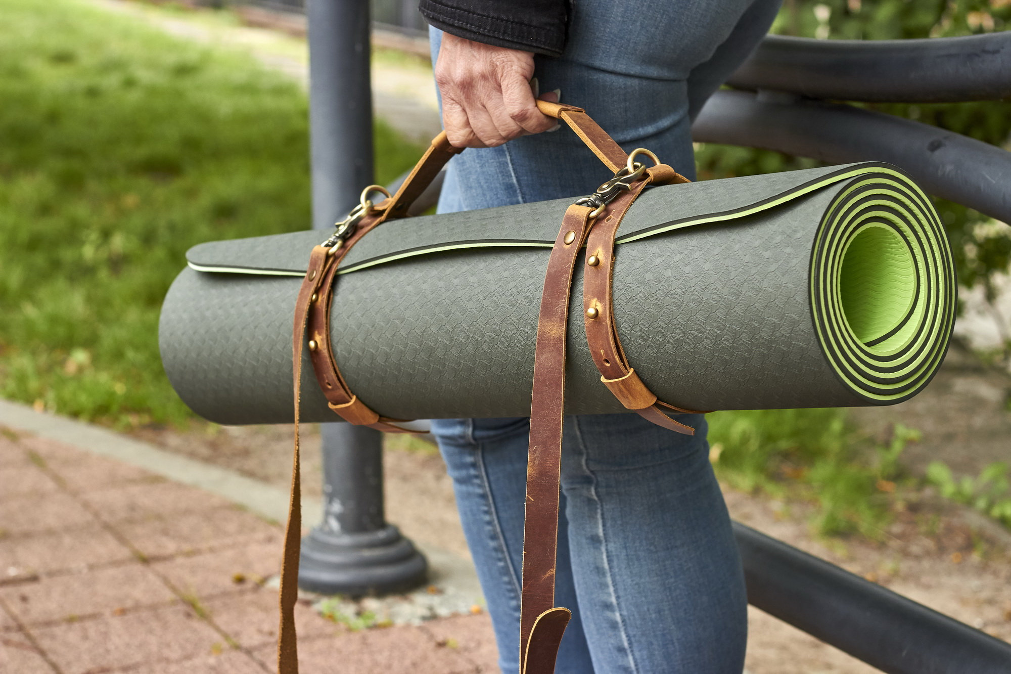 Personalized leather shoulder yoga mat carrier Yoga mat shoulder strap Yoga mat holder Luggage Straps