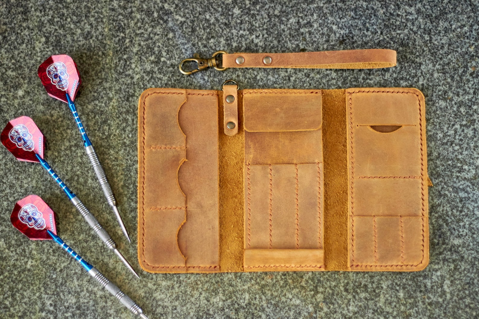 Personalized Leather Darts Case Gift for Dart Player Etsy UK