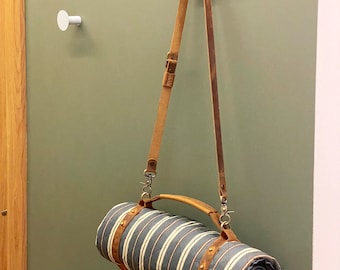 Personalized leather blanket carrier Plaid shoulder strap Picnic Blanket holder Luggage Straps