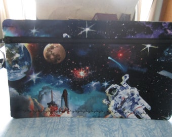 Astronaut/J-WIN/Wristlet