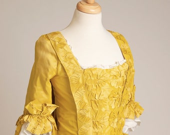 c.1750s Yellow Sack Back Gown - Hecho a medida