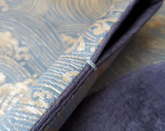 Handmade Silk Pen Sleeve: Silver Wave Pale Blue, Gray Silk Lining