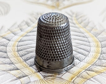 Antique Steel Thimble, Oxidised Steel Thimble, Shiny Finger Bob, Old Sewing Supplies, Vintage Sewing Tool, Sewing Accessories, Metal Thimble