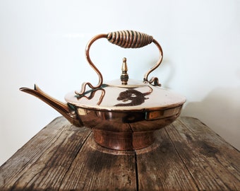 Victorian Copper Kettle, Brass and Copper Kitchenware, Coil Handle Kettle, Antique Home Decor, Vintage Edwardian Teapot, Decorative Teapot