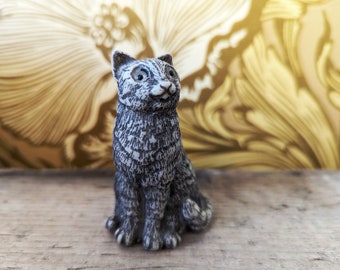 Tabby Cat Ornament, Vintage Black and White Striped Cat, Grey Sitting Cat Ornament, Decorative Display, Cat Lovers Gift, Small Cat Figurine