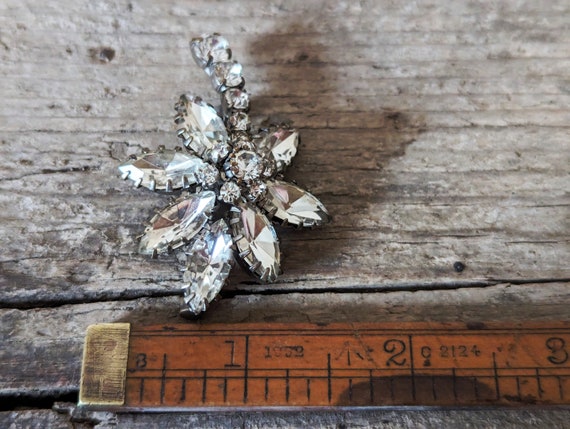 Edwardian Flower Brooch, French Trombone Clasp Br… - image 9