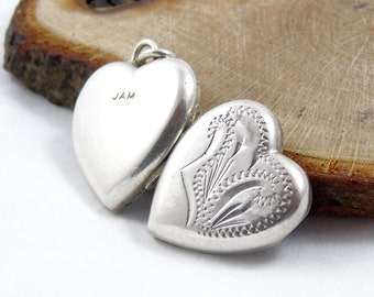 Sterling Silver Heart Locket, Engraved Silver Locket, Hallmarked Silver Locket, Silver Photo Locket, Love Token Pendant, 1976