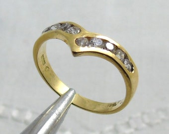 18ct Gold CZ Wishbone Ring, Vintage Chevron Eternity Band