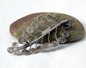 Filigree Brooch, Silver Black Scroll Brooch, Organic Brooch, Leaf Brooch, Malaysian Jewellery, Wood Metal Brooch, Unusual Brooch, Small Gift