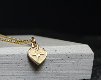 Heart Heartbeat Necklace 14K Solid Gold Nurse Doctor Medical Heart Jewelry Dainty Cute Mom Love Jewelry