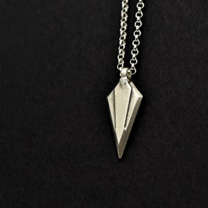 Mens Arrowhead Necklace, Southwestern Spike Arrow Head Jewelry, Surfer Biker Necklace, Minimal Men&#39;s Edgy Jewelry