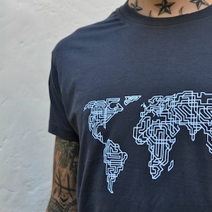 Abstrakte Computer Weltkarte T-Shirt Unisex Geek Nerd Reise T-Shirt Siebdruck, Hand gedruckt
