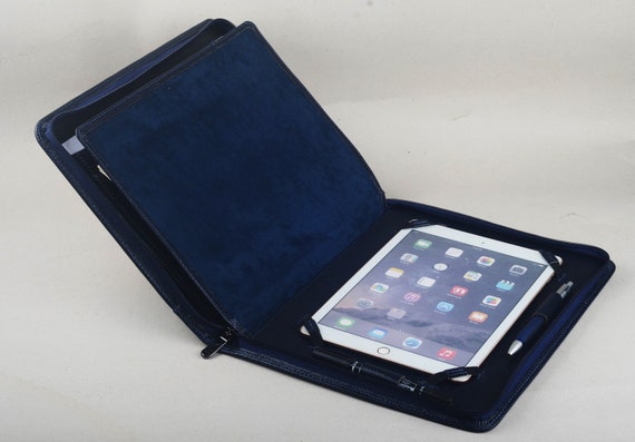 Apple ipad best sale pouch