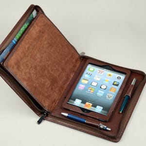 Estuche tipo cartera de cuero para iPad mini con bloc de notas y bolsillos para iPhone para iPad mini, ideal para llevar en conferencias, papel tamaño A5 para niños
