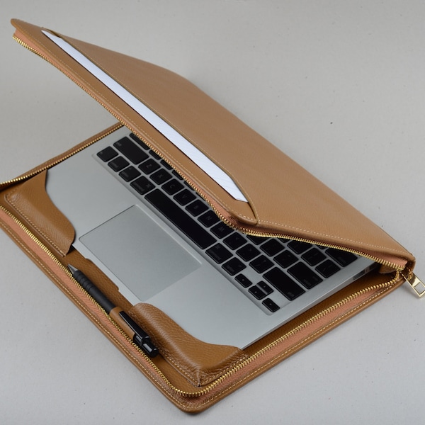 MacBook Pro Leather Sleeve Zipper Cover,Apple Macbook Laptop Portfolio Case,Macbook Business Carrying Briefcase in Khaki Leather