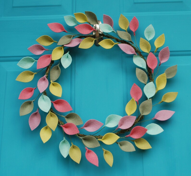 Easter Made to Order 12 Total Diameter and Purple Spring or Summer Wreath Green Small Felt Leaf Wreath in Pink