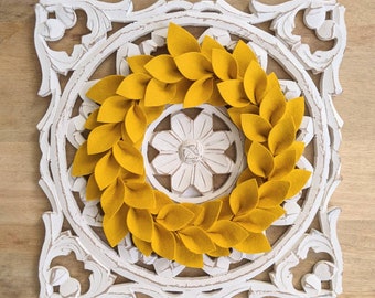 11" Wool Felt Leaf Wreath in Golden Yellow - Small Sunflower Yellow Wreath - Farmhouse Decor