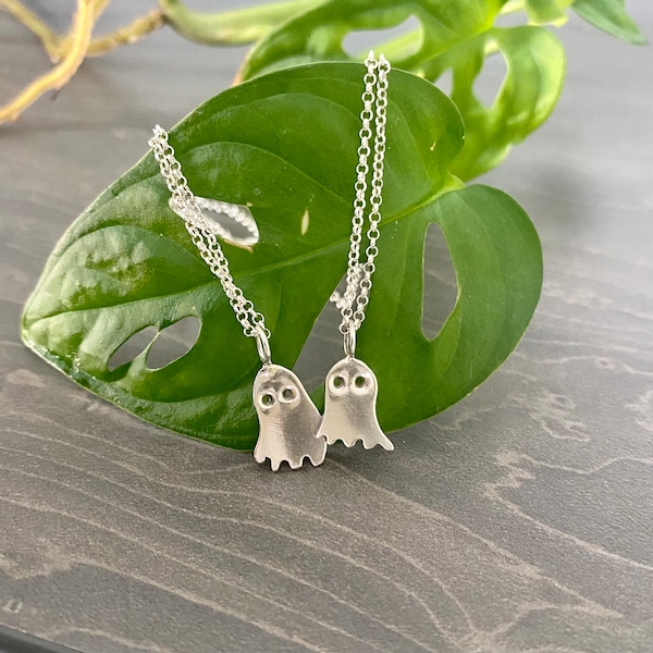 Collier petit fantôme en argent sterling