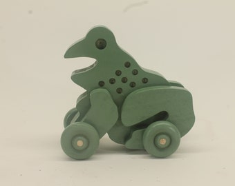 Whimsical Wooden Toy Frog on Wheels - Handcrafted Kids' Fun!