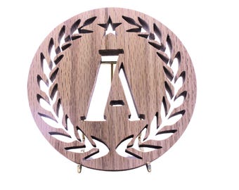 Handcrafted Personalized Oak Initial Trivet: Kitchen Decor