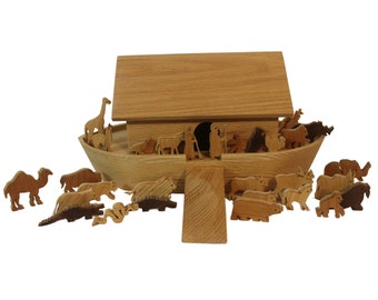Handcrafted Wooden Noah's Ark Toy: 46 Animals, Oak Wood
